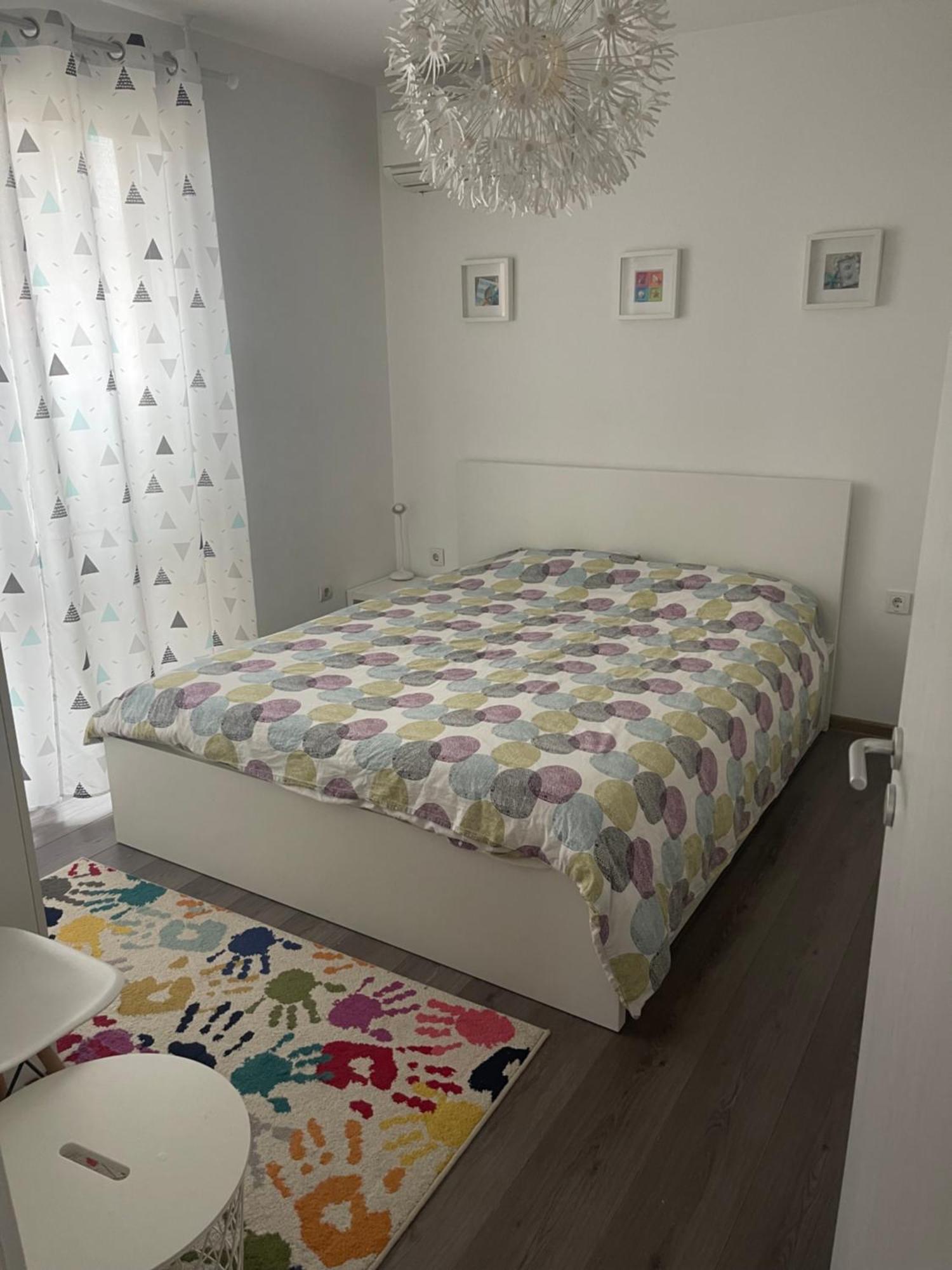 Briz Apartment; 2 Bdr; 6 Guests; Private Parking Варна Екстериор снимка