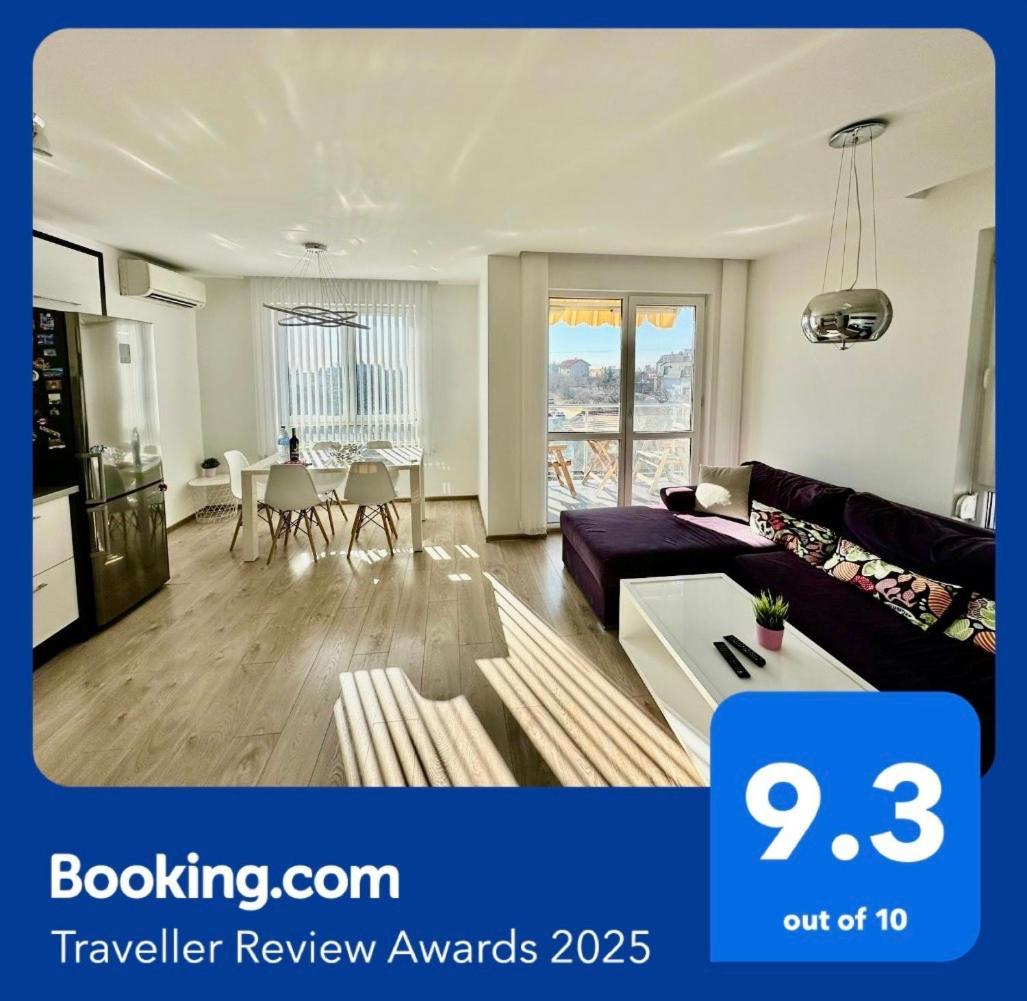 Briz Apartment; 2 Bdr; 6 Guests; Private Parking Варна Екстериор снимка